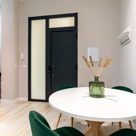 Rentalsevilla Plaza De San Quintin Ii Apartment *