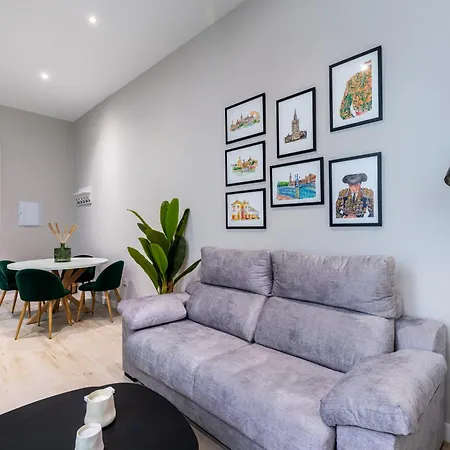 Apartment Rentalsevilla Plaza De San Quintin Ii *